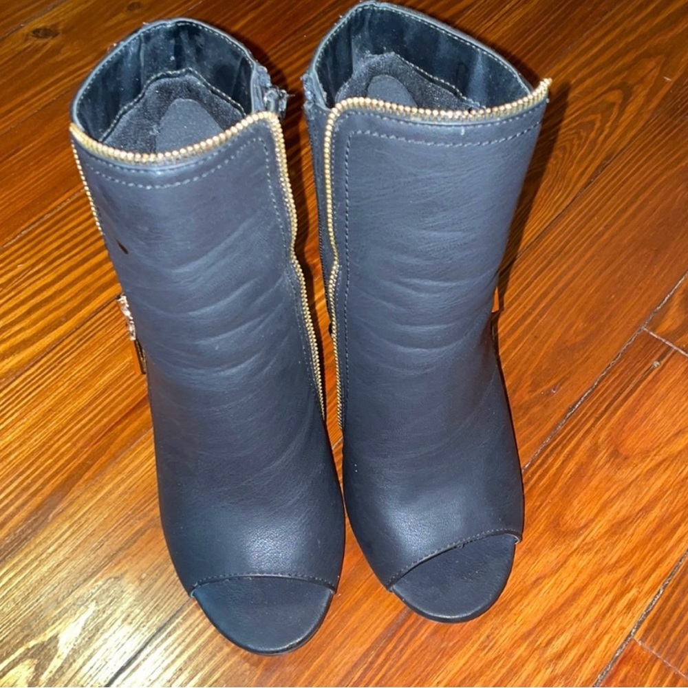 Black Peep-Toe Ankle Boots with Gold Zipper